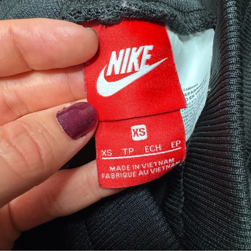 Nike Black White Stripe Athletic Joggers